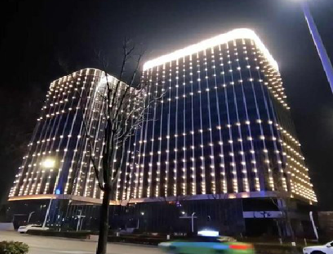 富平亮化工程安装注意事项。